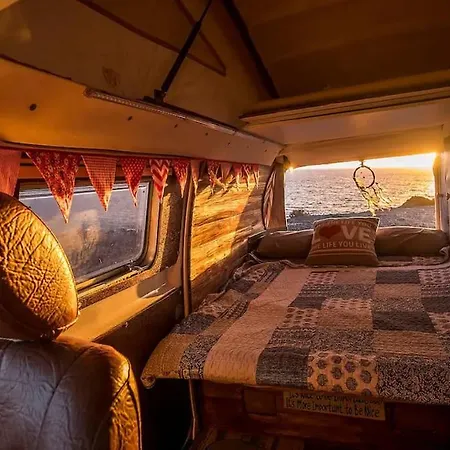 Tommy, A '77 Vw Bay Stylish * Los Cristianos (Tenerife)